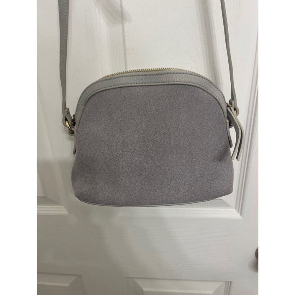 Shiraleah Gray Zip Top Crossbody Bag